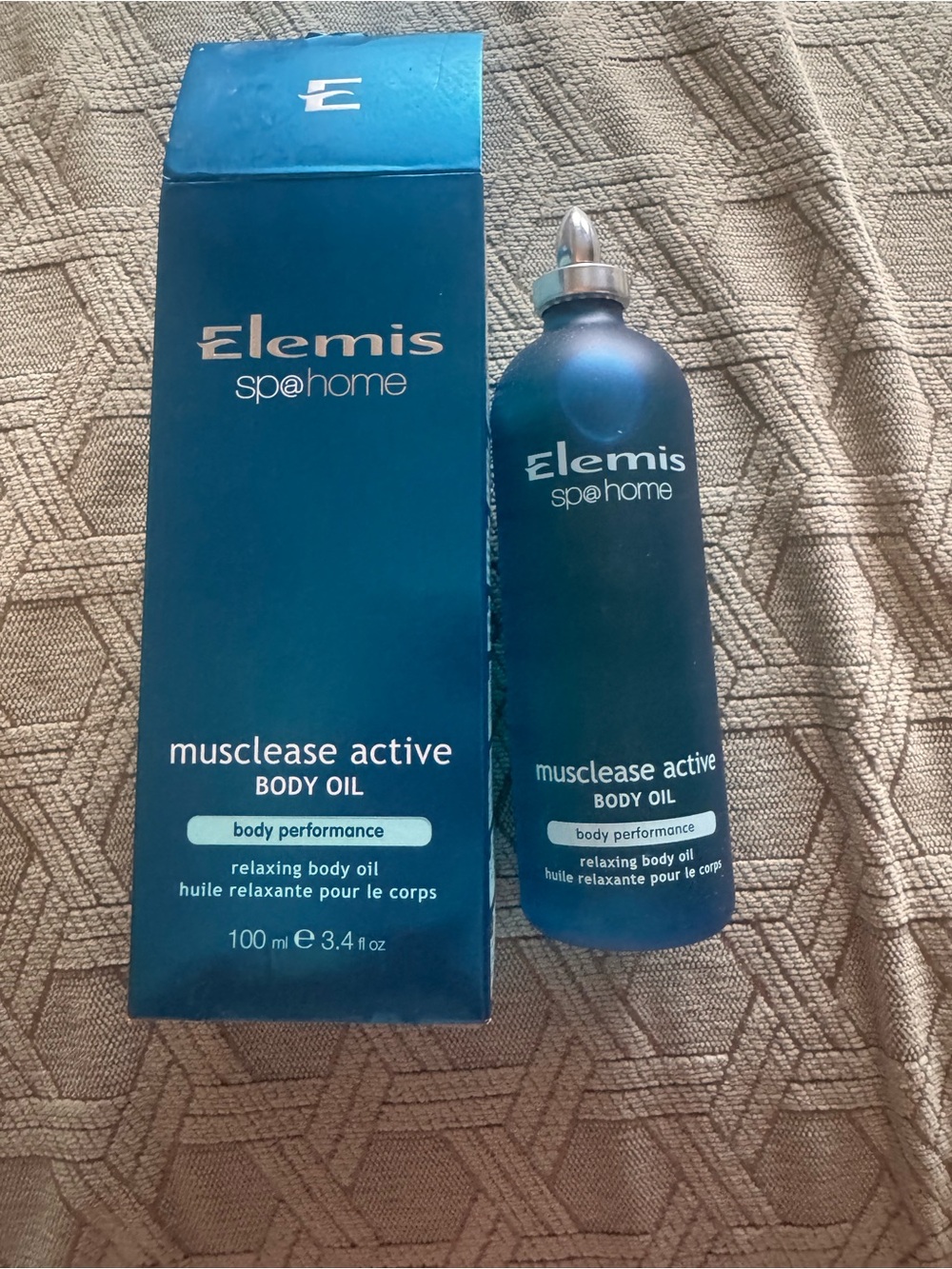 Elemis Sp@home musclease active body oil, full size 100ml/3.4 fl oz, NEW